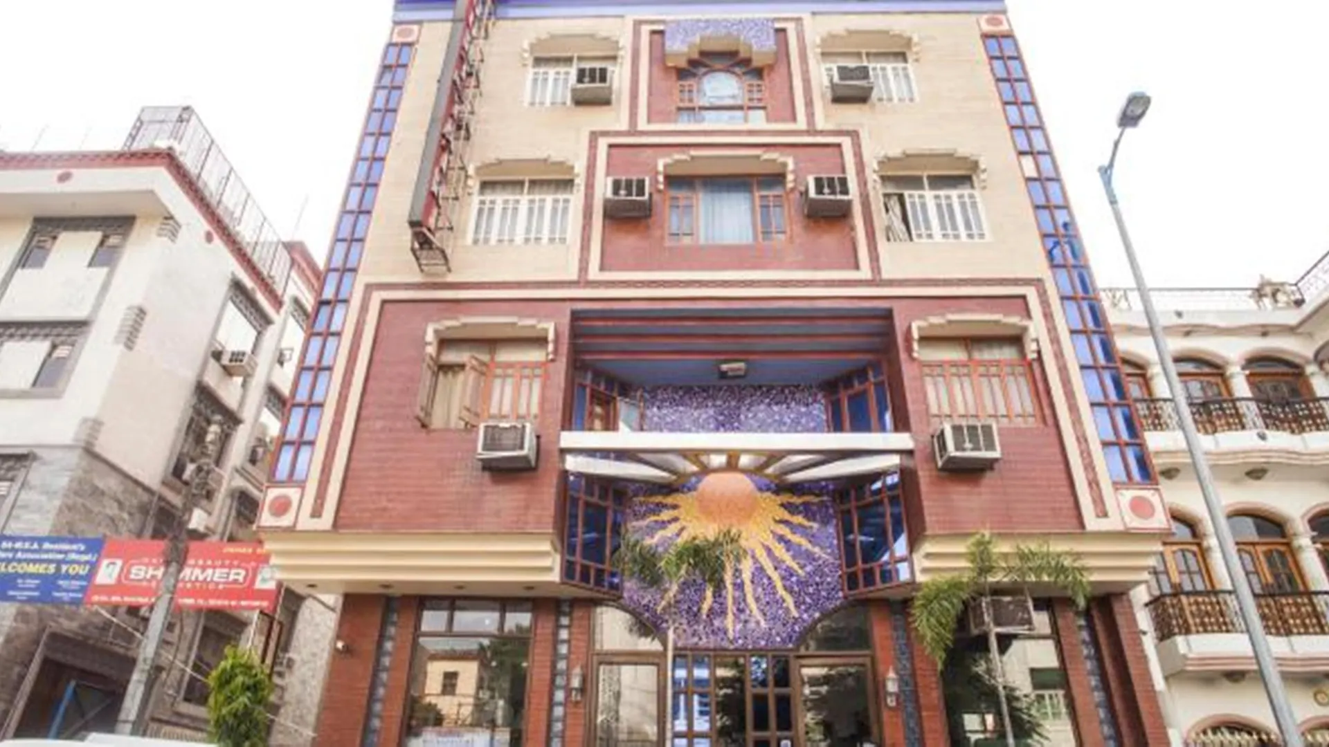 The Suncourt Hotel Yatri Delhi  3*, Delhi (National Capital Territory of India)
