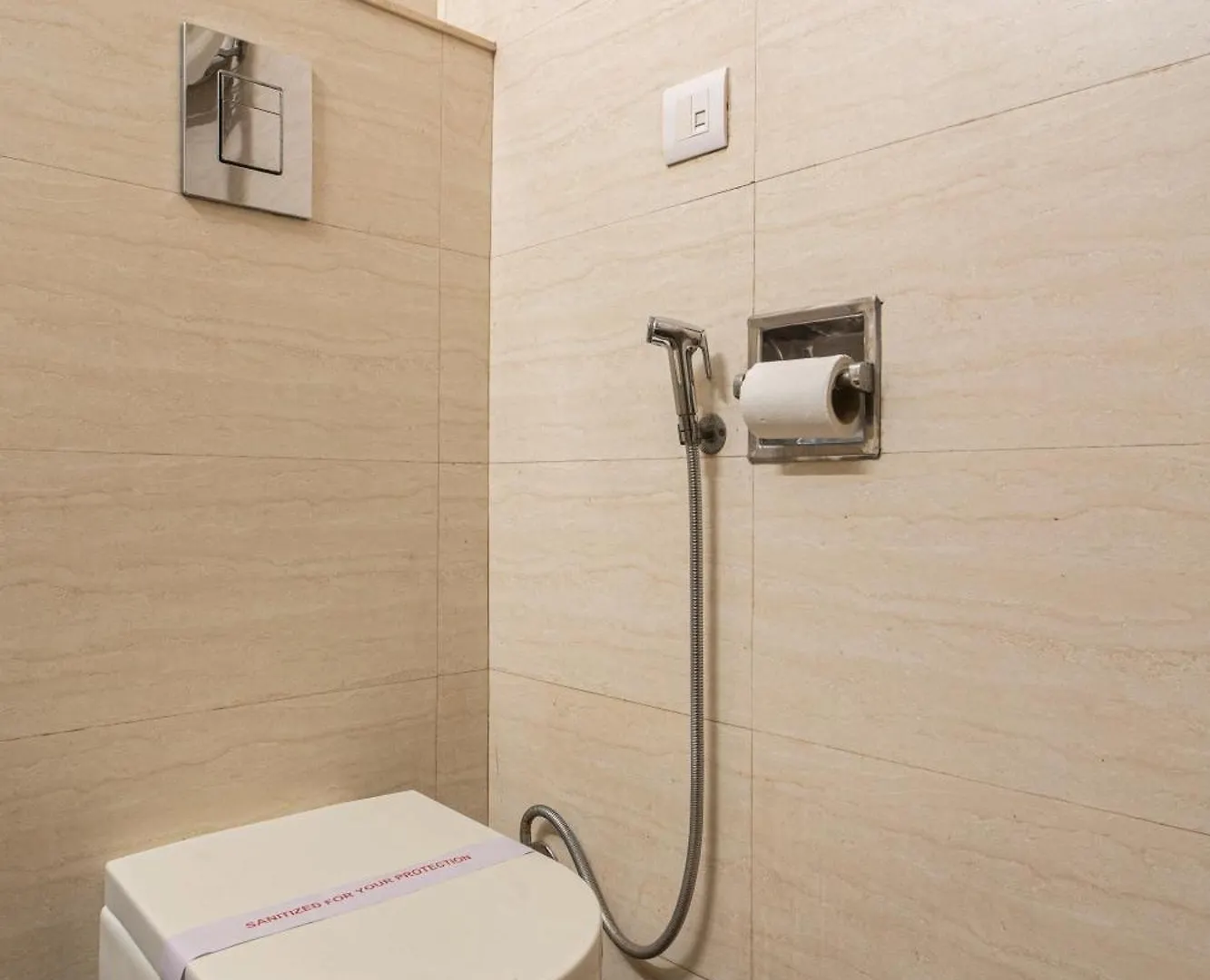 The Suncourt Hotel Yatri Delhi