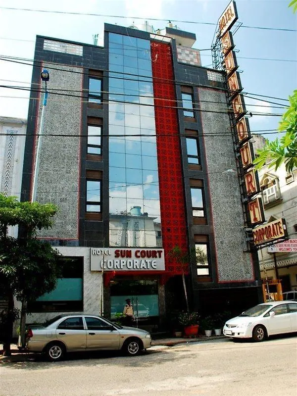 The Suncourt Hotel Yatri Дели