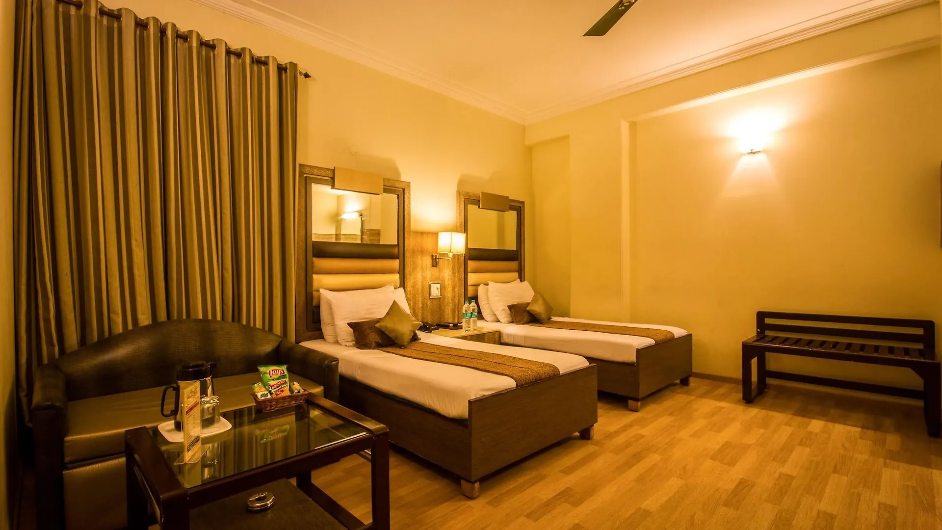 ***  The Suncourt Hotel Yatri Delhi  India